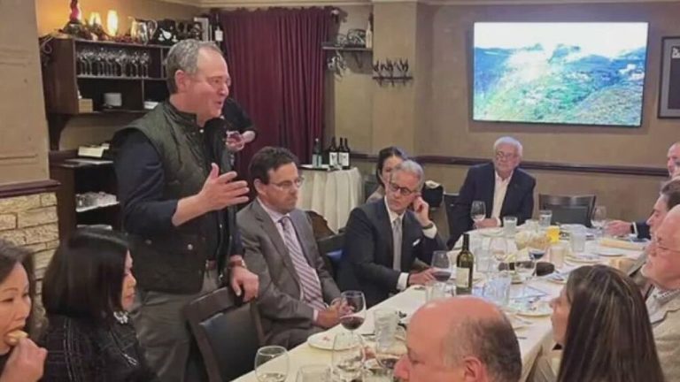 Rep. Schiff robbed in San Francisco, had to go to fancy dinner without a suit