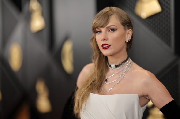 New documentary will show Taylor Swift and Scooter Braun’s feud.