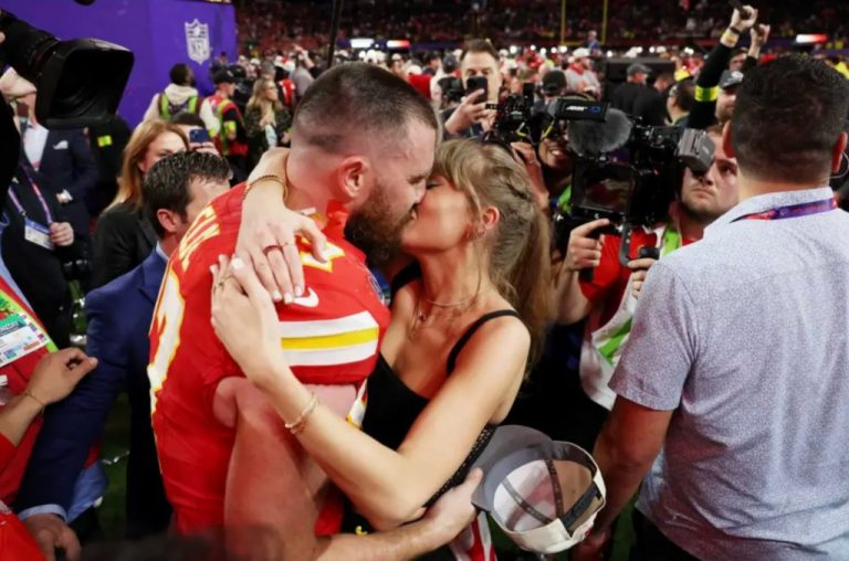 Watch Taylor Swift’s New Tour Set for a Tribute to Travis Kelce