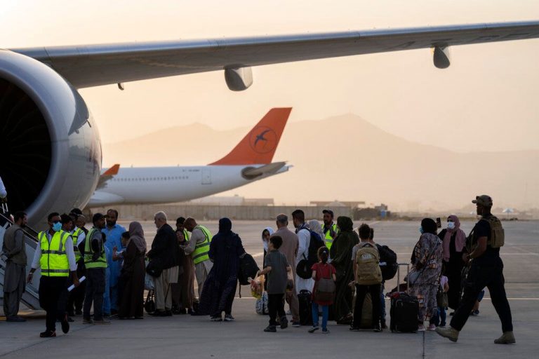 Watchdog warns Afghan evacuee vetting process has flaws