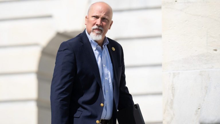 Chip Roy wants Vice President Harris and the cabinet to declare President Biden unable to serve.