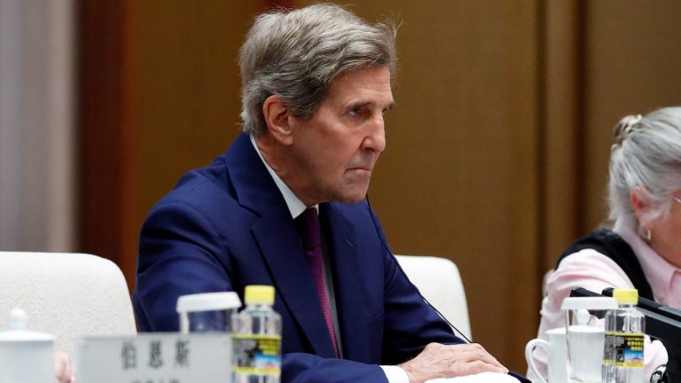 Whistleblowers reveal John Kerry used different email account while working for government.