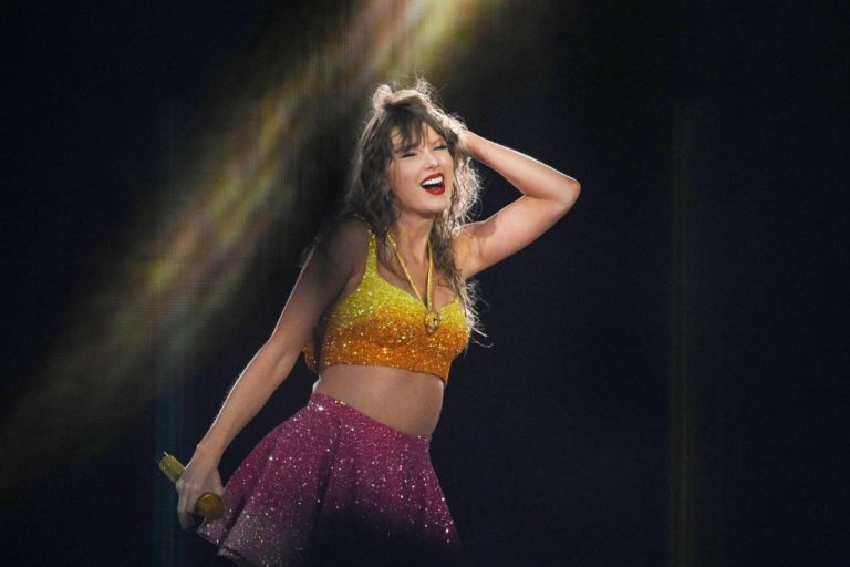 Taylor Swift loves her rainy concert in Hamburg.