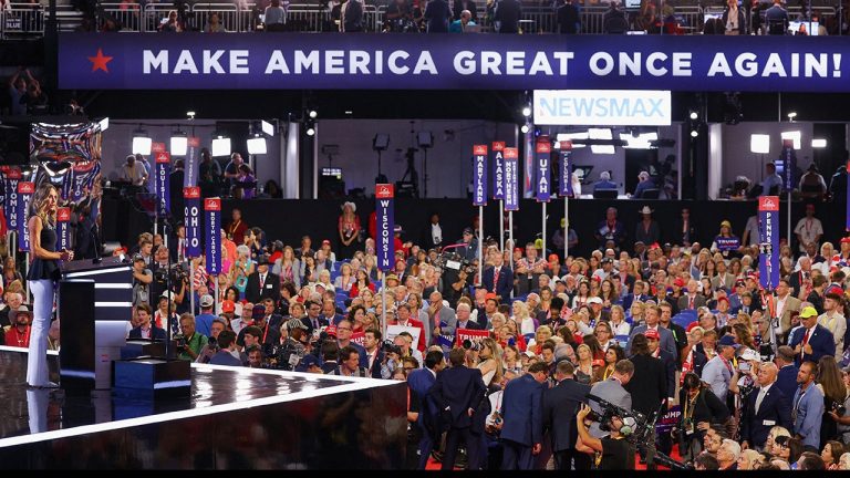 Trump supporters rally with new chant “Fight” after assassination attempt.