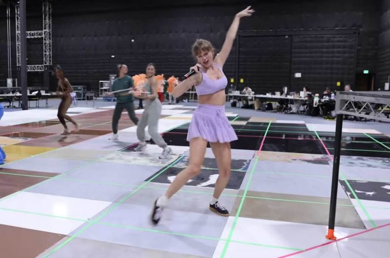 Buy the Taylor Swift PopFlex Purple Pickleball Skirt Online