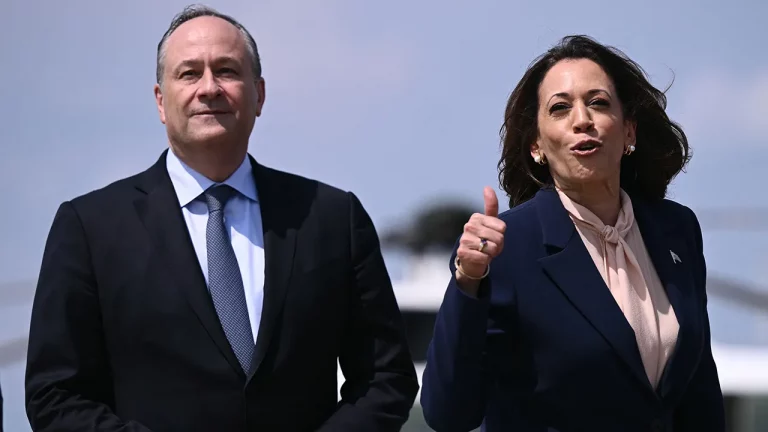 New poll shows Harris leading Trump by 4 points as popularity grows.
