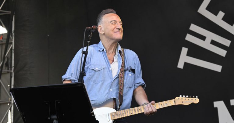 Bruce Springsteen supports Harris, says Trump is most dangerous candidate ever.